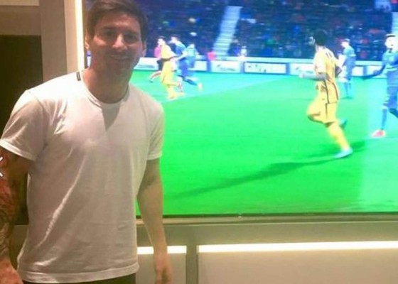 Messi estuvo pendiente del Barcelona - Bate Borisov