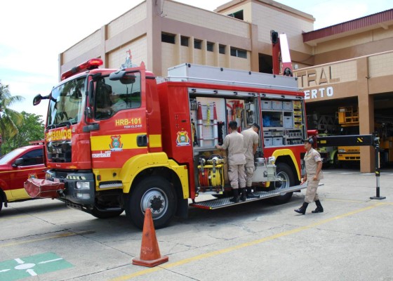 Más de 2,500 bomberos para los operativos de semana Morazánica
