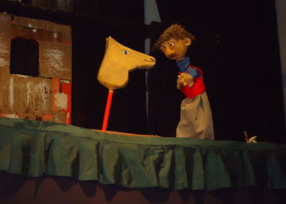 Títeres en el tercer día del festival escénico