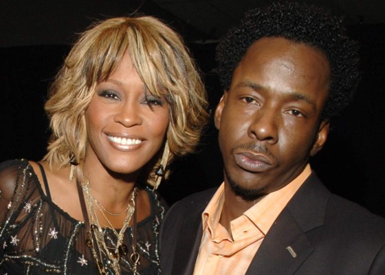 Bobby Brown sí le pegó a Whitney Houston