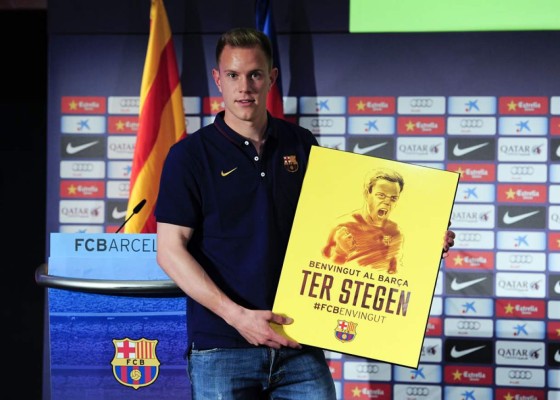 El Barça presentó al portero alemán Ter Stegen