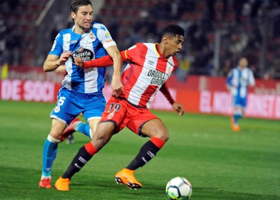 El Girona del 'Choco' Lozano gana al Deportivo La Coruña y sube como la espuma