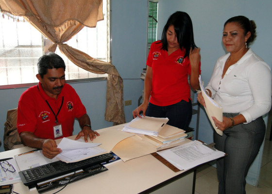 Exigen licencia sanitaria
