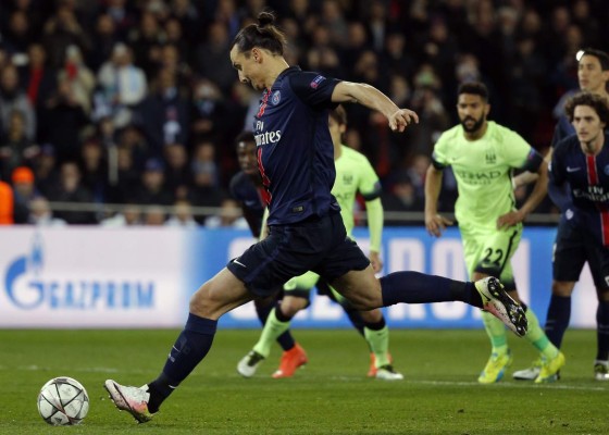 Video: El penal fallado de Ibrahimovic ante el City