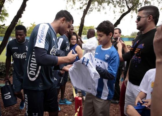 Locura total por Honduras en Fort Lauderdale