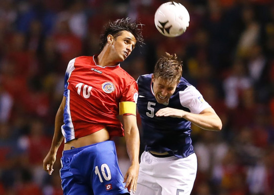 Costa Rica es líder de la hexagonal tras superar a Estados Unidos