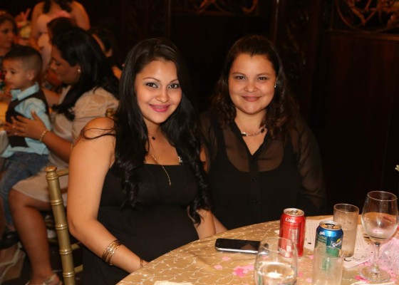 Fiesta de bienvenida por Valentina Isaula