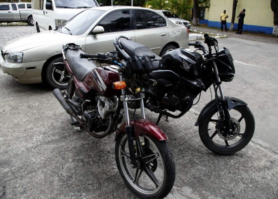 Policía libera a joven plagiada en La Ceiba y captura a cuatro secuestradores