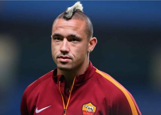 Confunden a futbolista belga con un terrorista