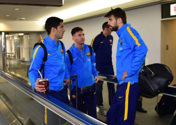 El Barcelona recibido en Japón como una estrella del rock