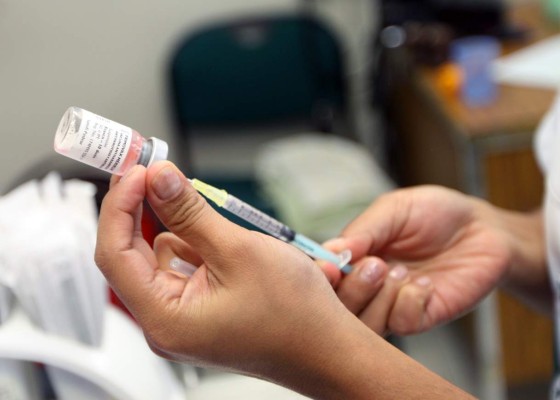 Salud reporta que todavía 33,855 niñas no han sido vacunadas contra el VPH