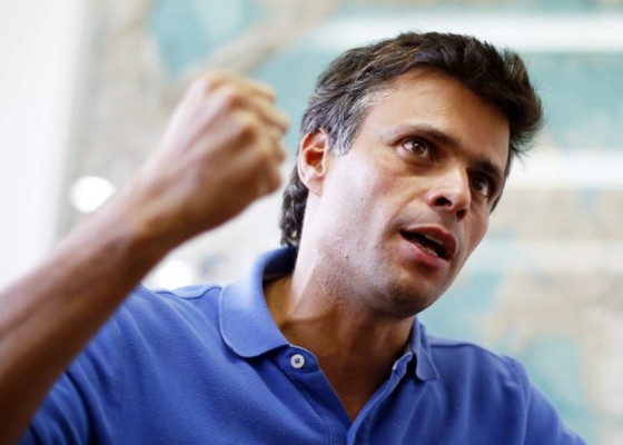 Autorizan a Leopoldo López a votar en legislativas