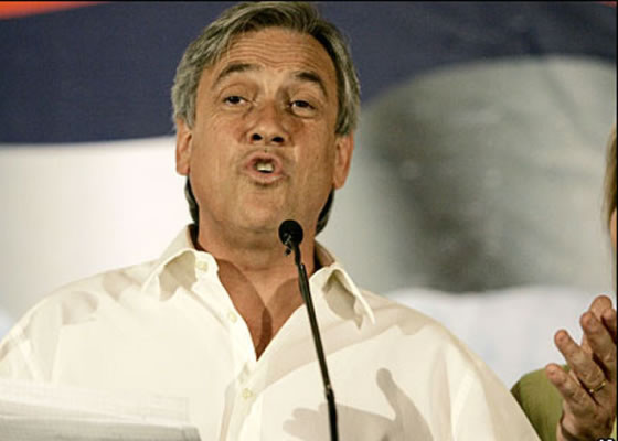 Despiden a 3 funcionarios por el derrumbe de la mina