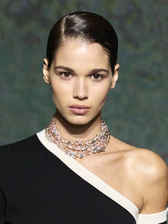 Los labiales nude y make up al natural se suman a la tendencia