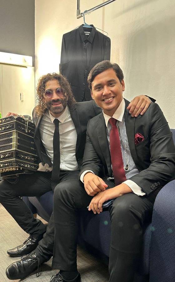 El cantante y bandoneonista argentino Pablo Ahmad.