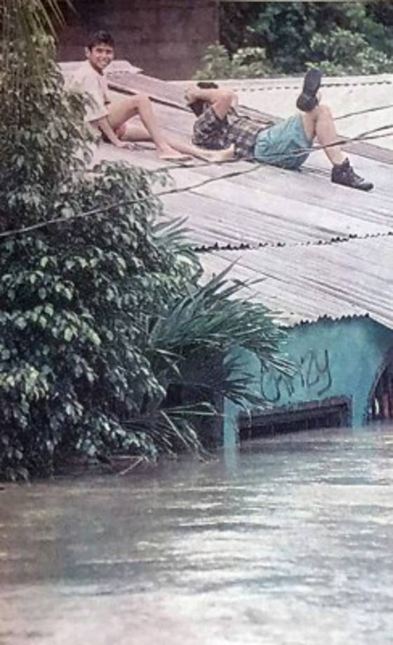 Según cifras oficiales, el huracán dejó 5.657 muertos, 8.058 desaparecidos, 1,5 millones de damnificados.