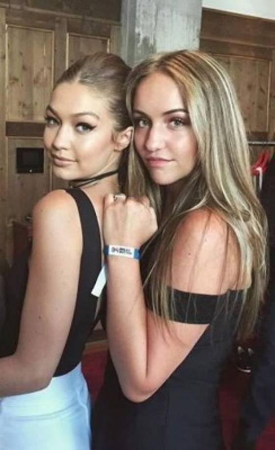 Joann con su prima Gigi Hadid, quien ha modelado para Victoria Secret, Maybelline o Tommy Hilfiger.