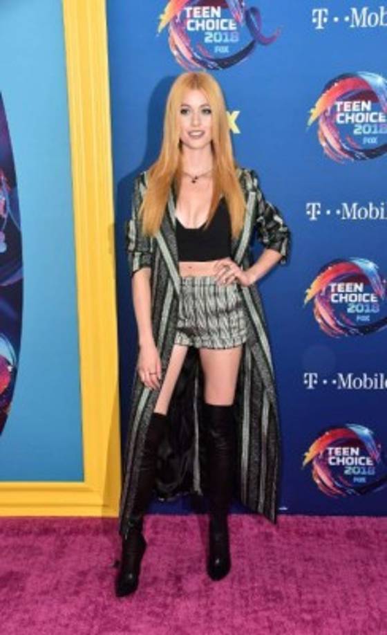 La actri de 'Shadowhunters' Katherine McNamara.