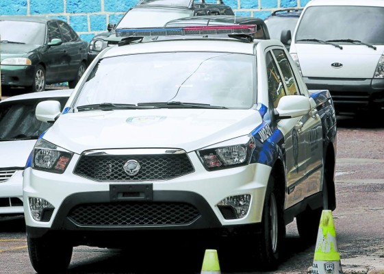 Corea del Sur dona a Honduras patrullas con cámaras