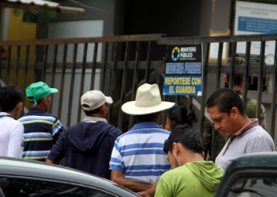 Lo encuentran ultimado a machetazos en Ticamaya