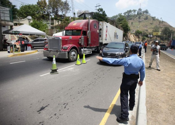 Instalan 500 puntos para controlar la velocidad en carreteras de Honduras