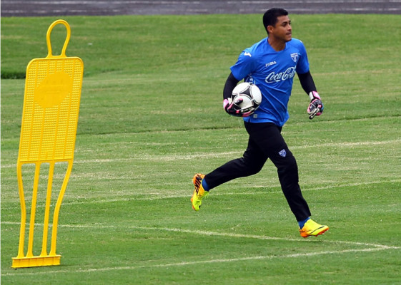 Honduras, consciente de que no debe fallar contra Panamá