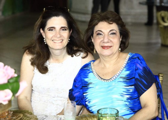 Celebración para Andrea Panayotti Faraj