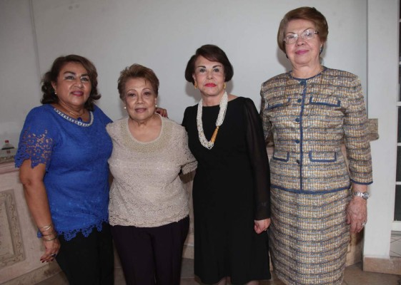 El Club Charter 100 cumple 25 años