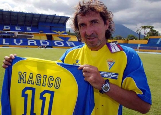 'Mágico' González, el salvadoreño que pudo fichar por el Barça