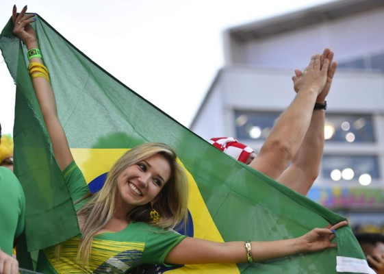 La mujer más sexy del partido Brasil-Croacia