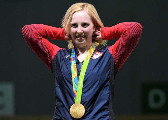 Estadounidense ganó la primera medalla de oro en Juegos Olímpicos