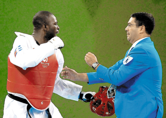 Cubano agrede a un árbitro