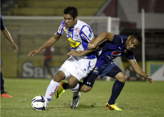 El Victoria le quita el invicto al Motagua de 'La Barbie' Vásquez