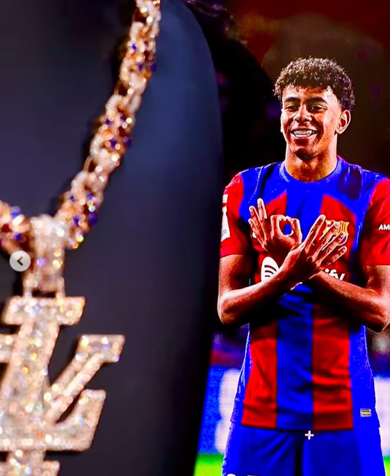 Lamine Yamal recibe un regalo de más de 10 millones de lempiras de El Alfa