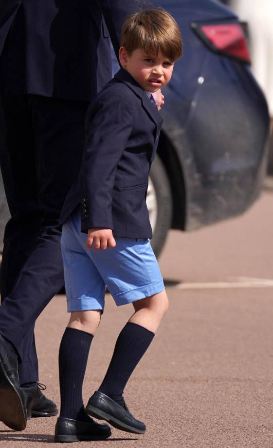 La familia real británica se reúne para celebrar la primera Pascua sin Isabel II