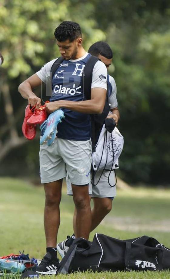 Marcelo Pereira: El jugador del Motagua hará dupla en la zaga central con Denil Maldonado.