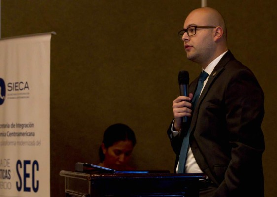 Sieca presenta en Honduras plataformas para facilitar el comercio en la región