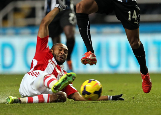 Wilson Palacios jugó en goleada que sufrió el Stoke City