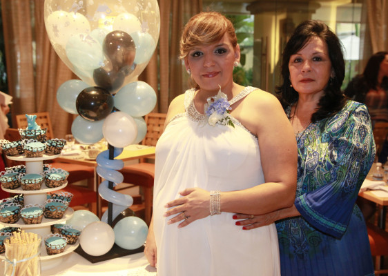 Ligia Pascua será mamá