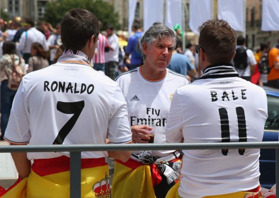 Una invasión española se toma pacíficamente Lisboa antes de la final