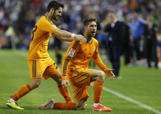 Real Madrid deja escapar el triunfo y se aleja aún más del título