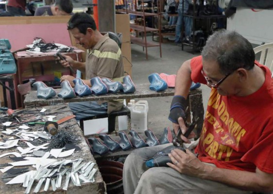 Esperan que ajuste salarial se defina la otra semana