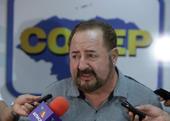 Exdirector del IP trastocaba en la noche registros de propiedad