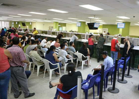 Todas las empresas deben utilizar la factura electrónica a partir de hoy