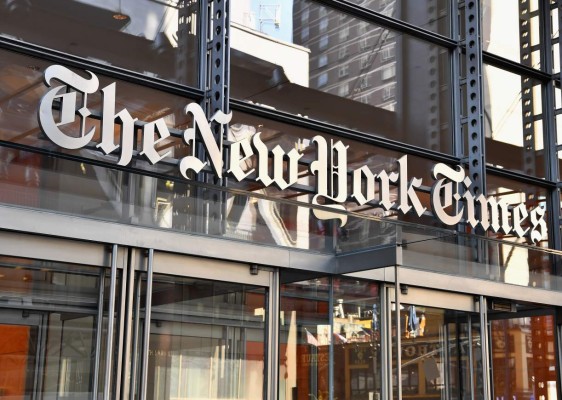 La Casa Blanca cortó su suscripción al New York Times y al Washington Post
