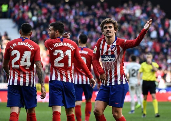 Atlético de Madrid doblega al Getafe y presiona al líder Barcelona