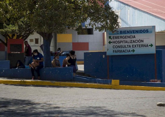 Médicos demandan protección para atender casos de COVID-19 en Nicaragua