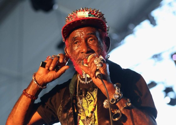 Murió Lee 'Scratch' Perry, productor de Bob Marley