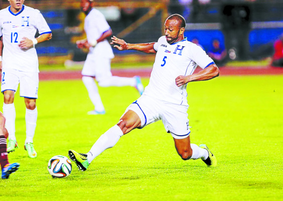 Muma Bernárdez: 'Todos me piden que piense bien mi retiro”