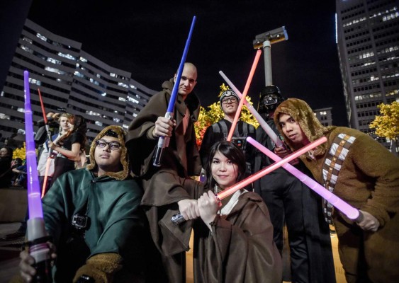 'Star Wars” bate récord en taquilla de fin de semana